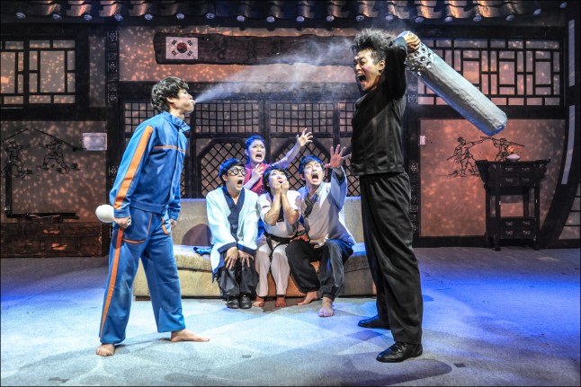 No logo-Jump-Stage Pic 3.jpg